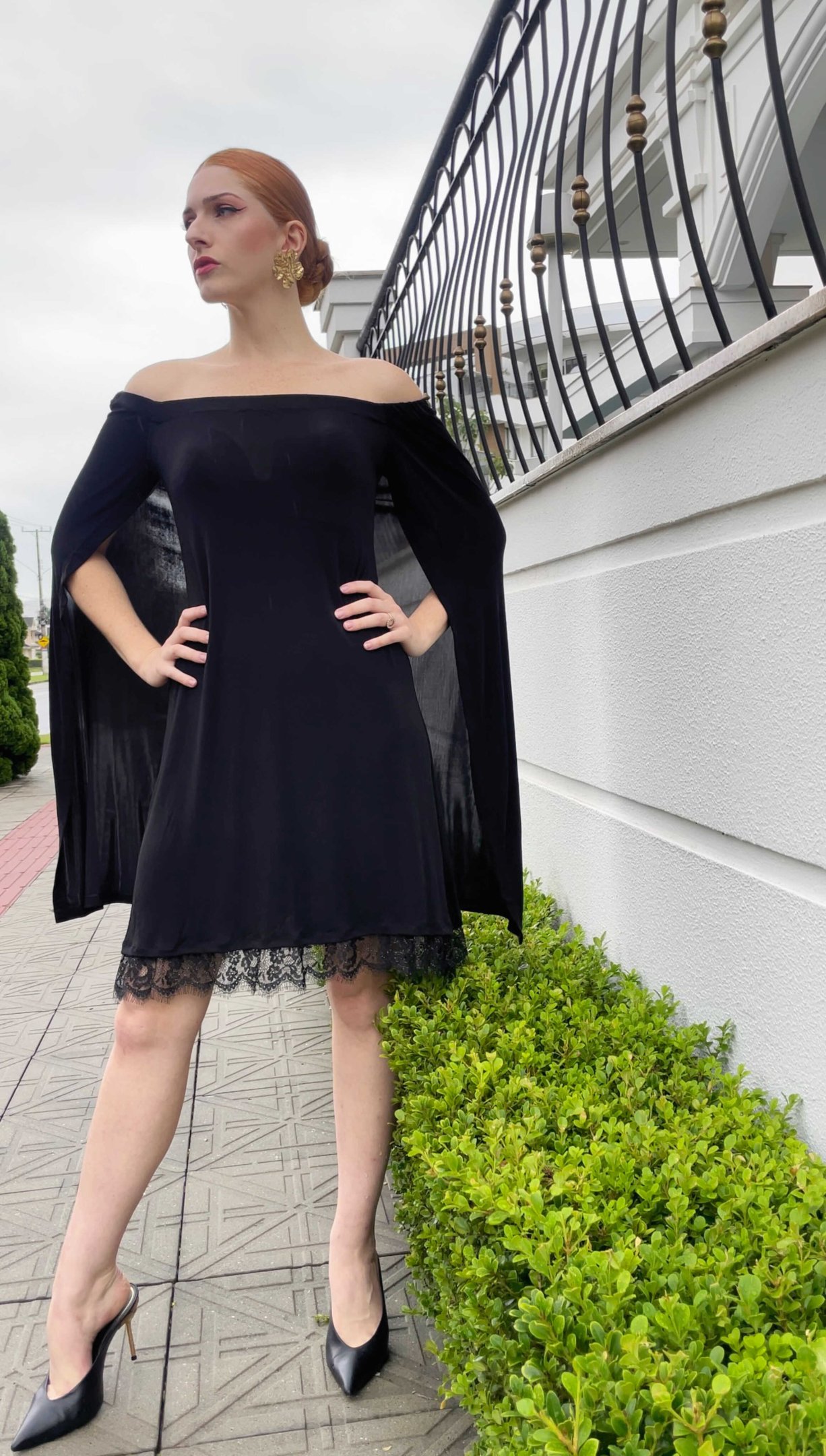 Vestido Brut Capinha